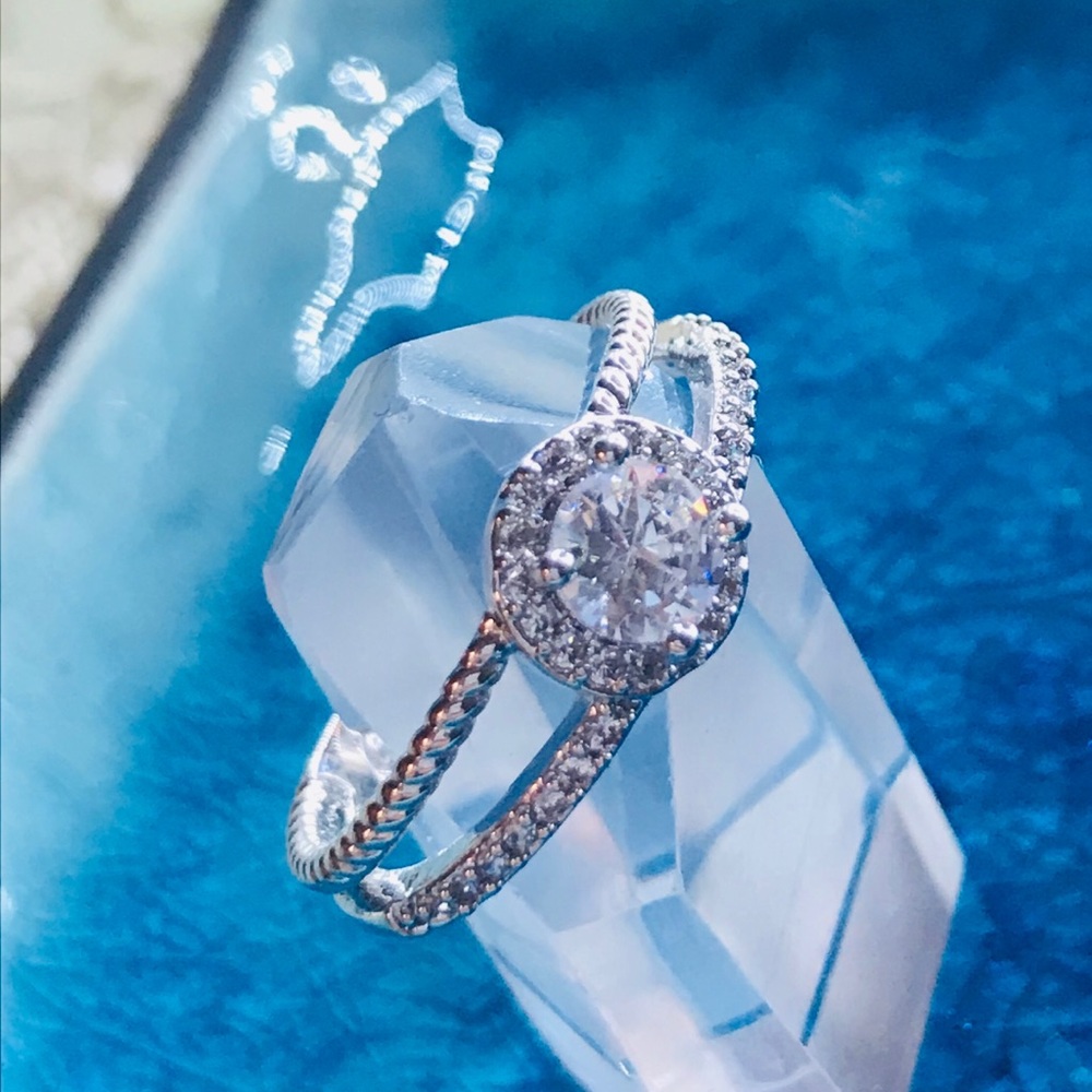 925 Sterling Silver CZ Ring